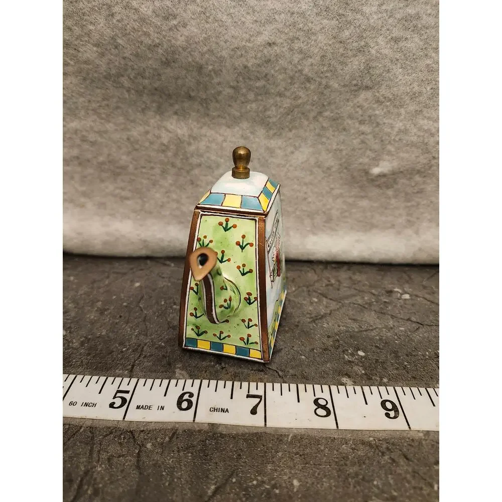 Unbranded vintage brass